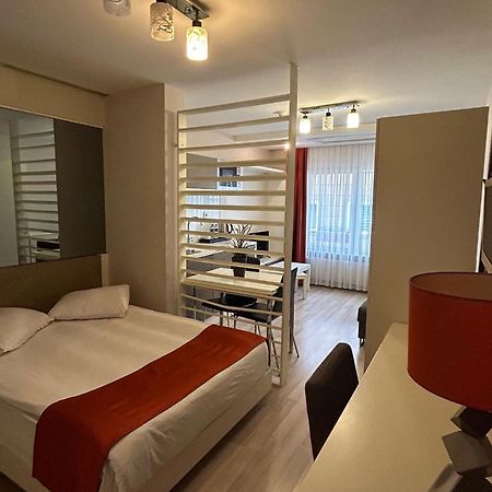 Arwin Hotel إسكيشير المظهر الخارجي الصورة