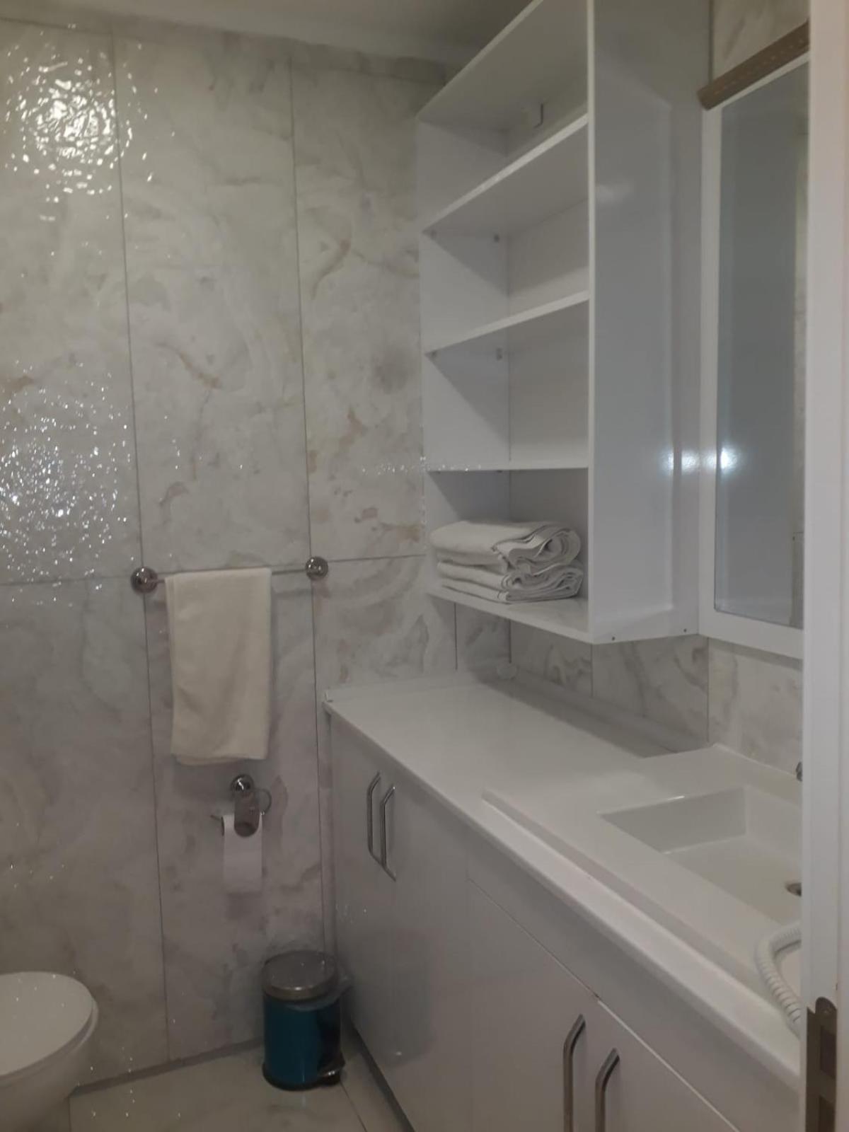 Arwin Hotel إسكيشير المظهر الخارجي الصورة