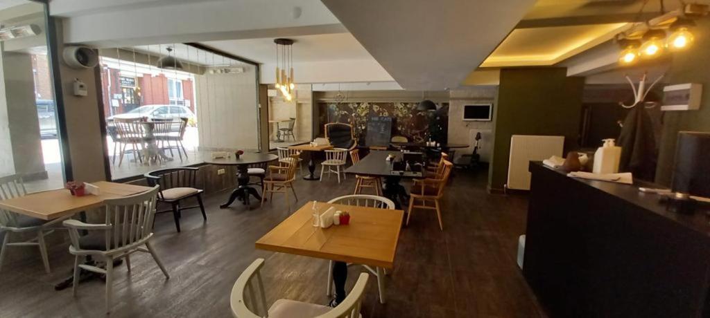 Arwin Hotel إسكيشير المظهر الخارجي الصورة